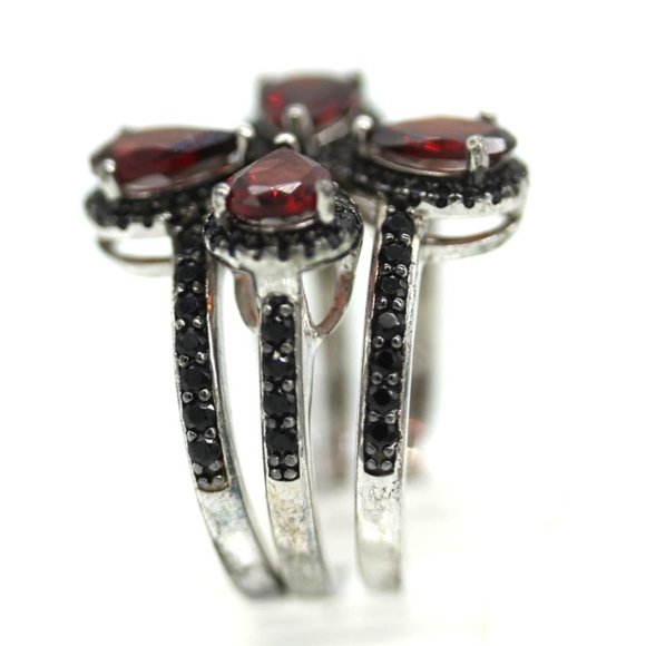 925 STERLING 3 stacking rings ruby red and black CZ's 7.4 grams Size 6 NOS - Picture 2 of 11